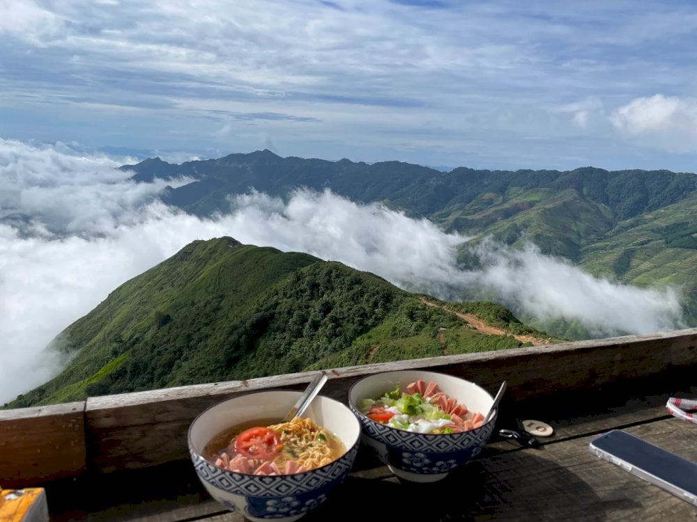 View ăn sáng “triệu độ”